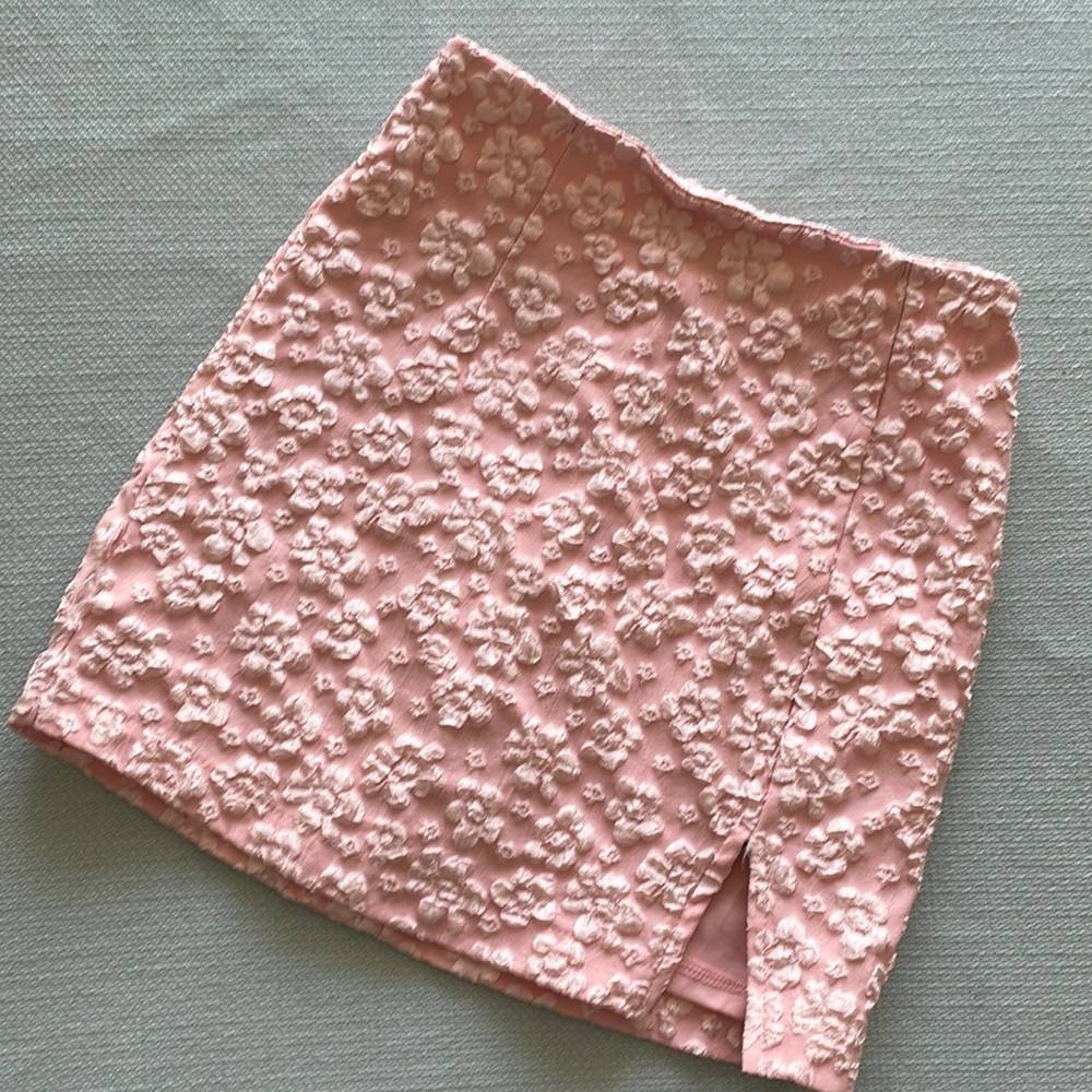 Dusty pink Wild Fable textured mini skirt💕🫦